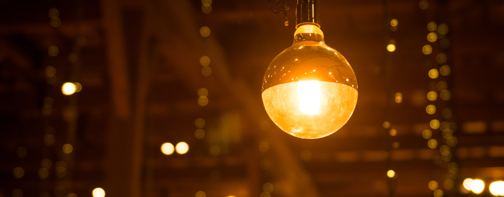 Flickering orange light bulb deals