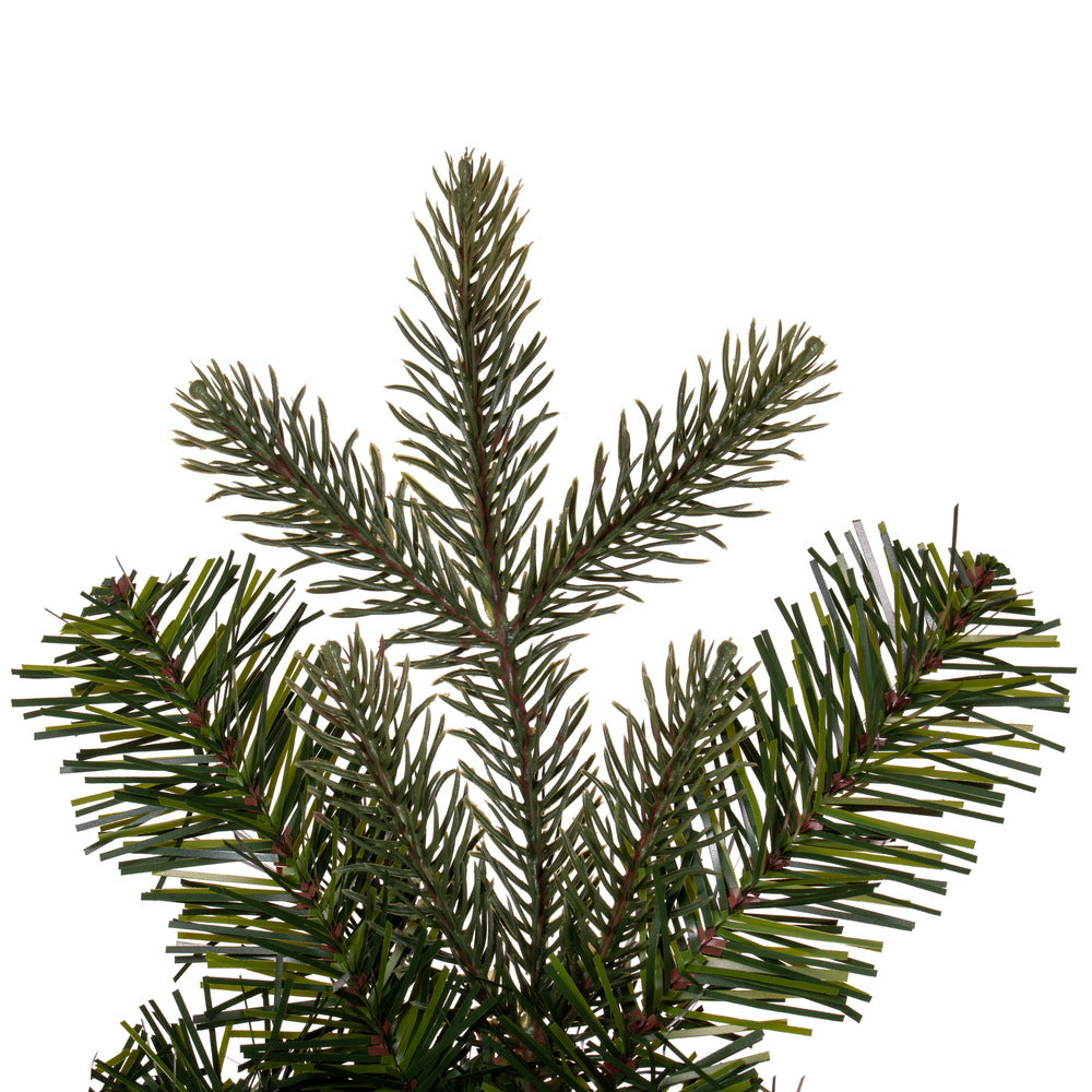 Vickerman 48" Douglas Fir Artificial UnLit Wreath.