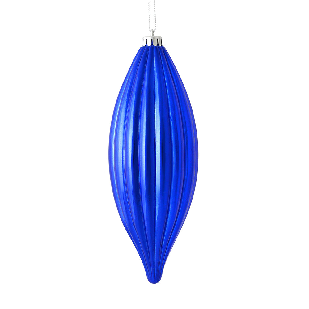 Vickerman 8" Cobalt Blue Shiny Line Finial 4/Bag. This ornament features a straight line design that will add texture to any holiday decorating project. Includes 4 pieces per bag.