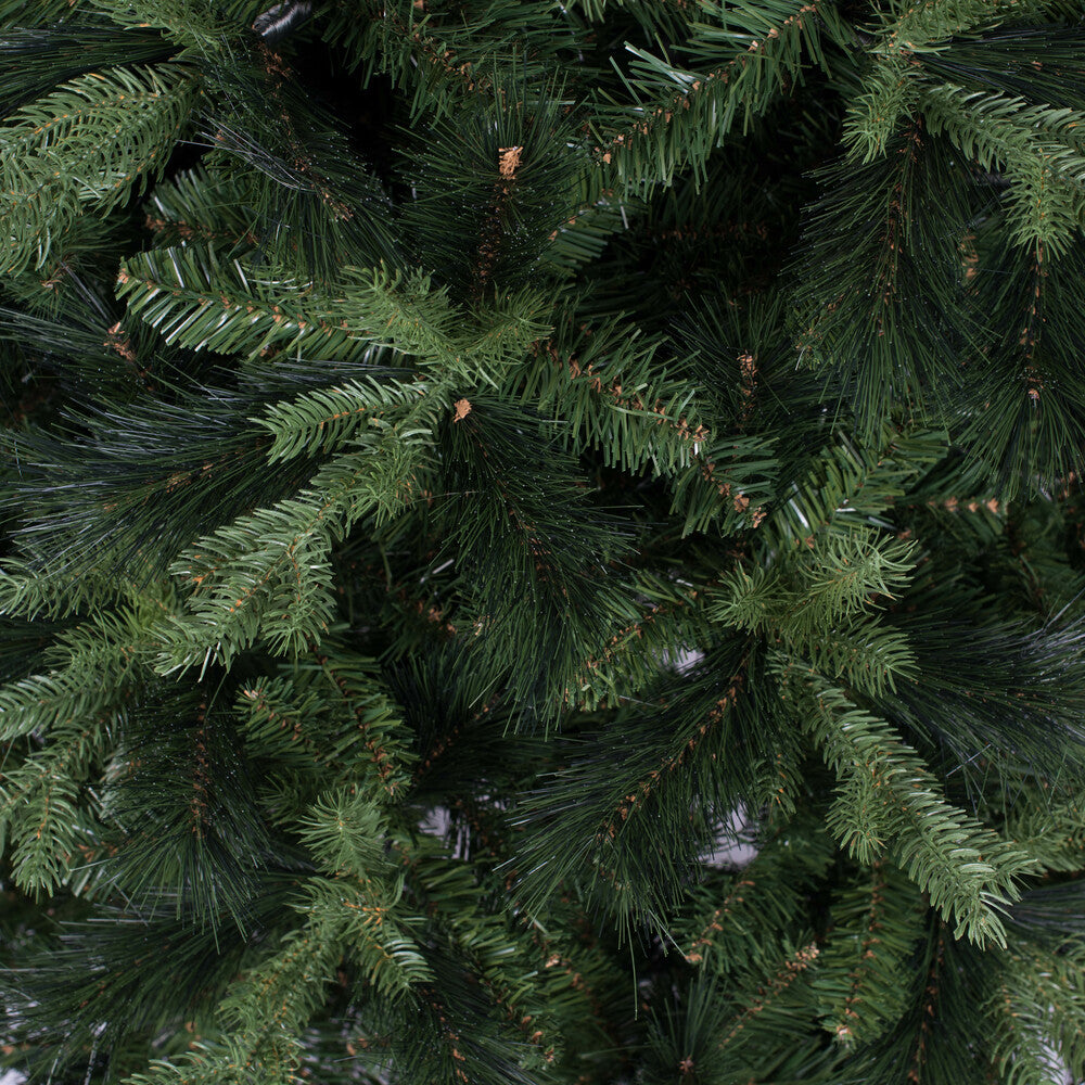Vickerman 6.5' x 39" Southern Mixed Spruce Artificial Christmas Tree Unlit