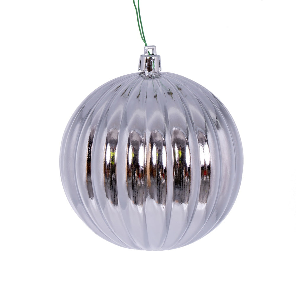 Vickerman 4" Silver Shiny Lined Ball Ornament 6 per Bag.