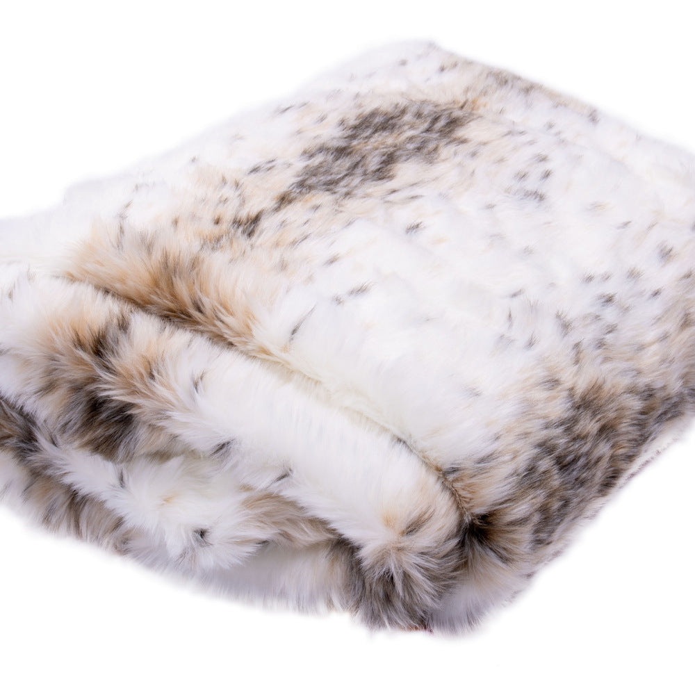 Vickerman 60" Snow Lynx Faux Fur Tree Skirt
