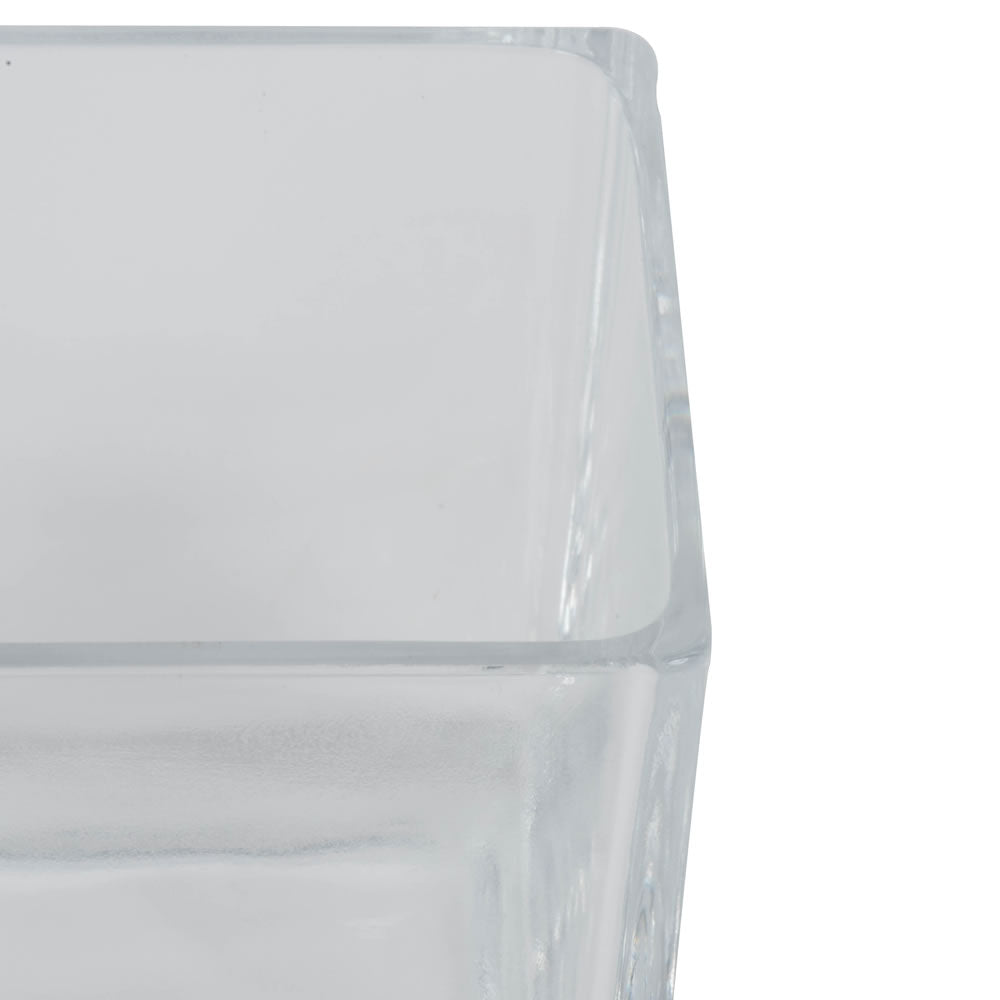 Vickerman 4" Clear Cube Glass Container. Includes four pieces per set.