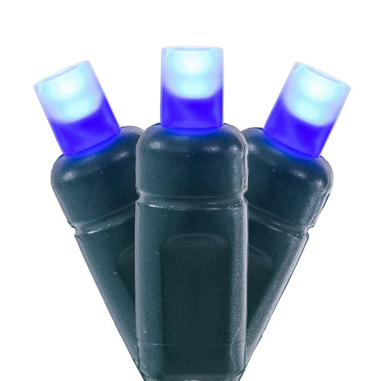 Vickerman 50 Blue Wide Angle Single Mold End-Connecting Coaxial Non-Rectified LED Light Set with 22 Gauge Green Wire, 3"x 6"x 3" Spacing, 25' Long Christmas Light Strand, Uses X6G6662 12" CSA/us Listed Rectified Power Cord. This light set has the ability