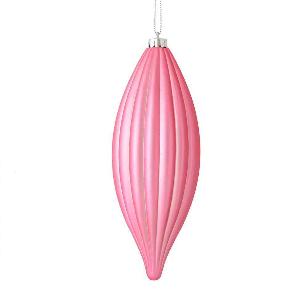 Vickerman 8" Mauve Matte Line Finial 4/Bag. This ornament features a straight line design that will add texture to any holiday decorating project. Includes 4 pieces per bag.