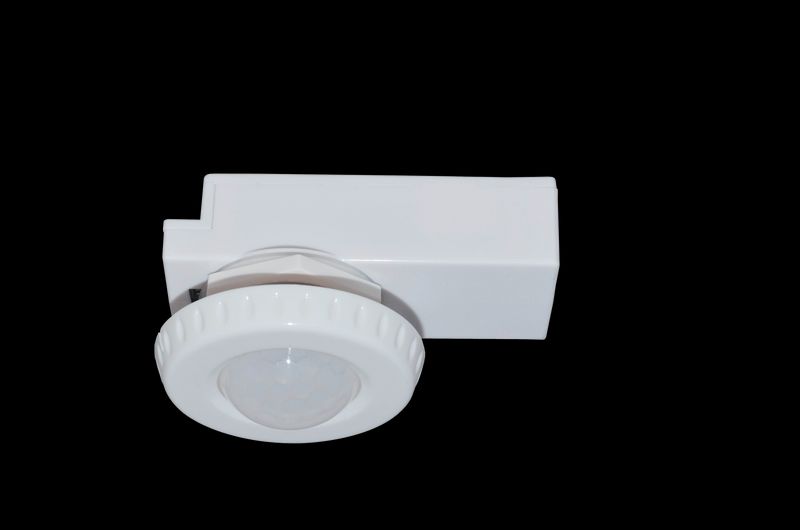 Westgate 0-10V PIR 120-277V Sensor Dip & RC, Outdoor Lighting, White Finish