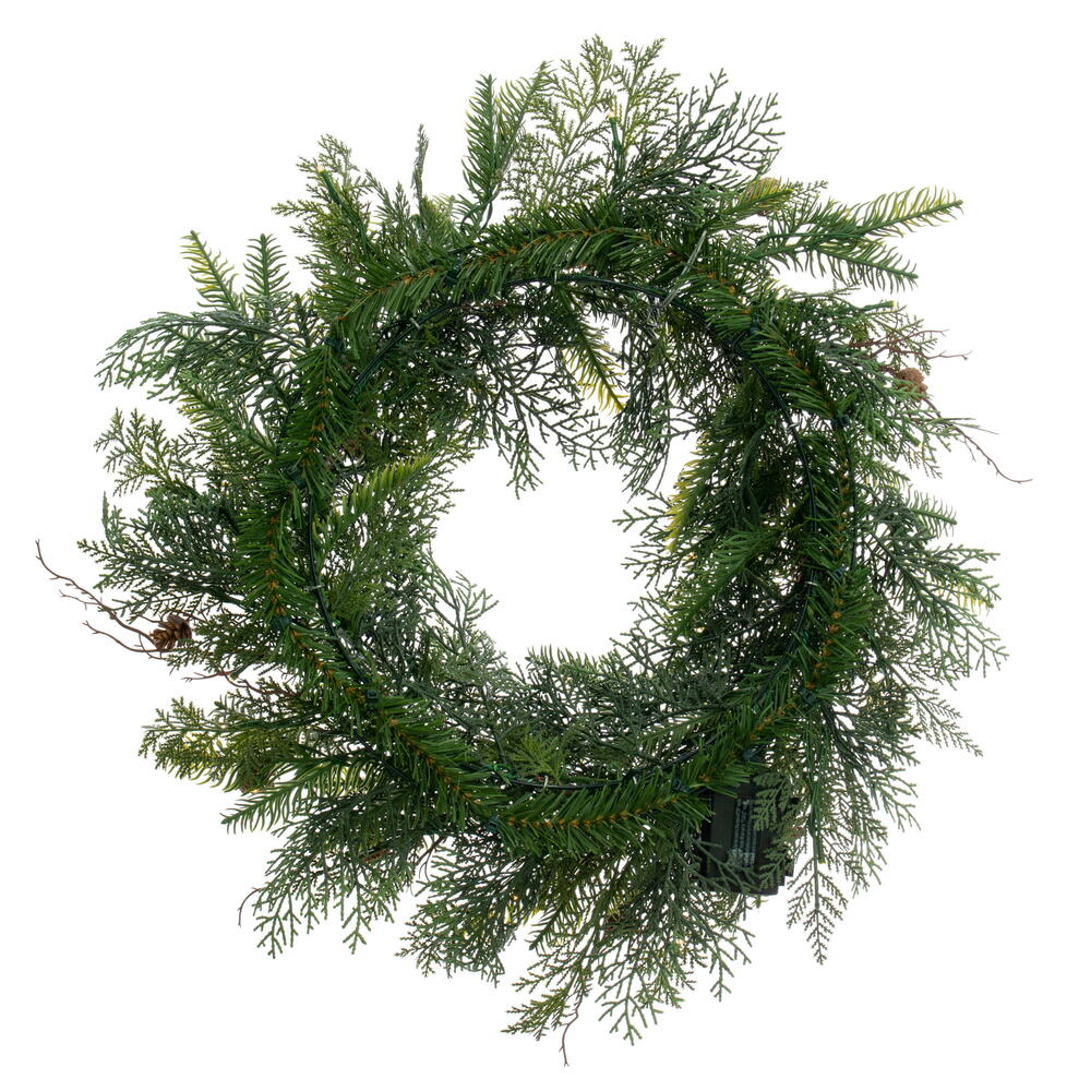 26" Mixed Cedar Pine Wreath B/O 50WW