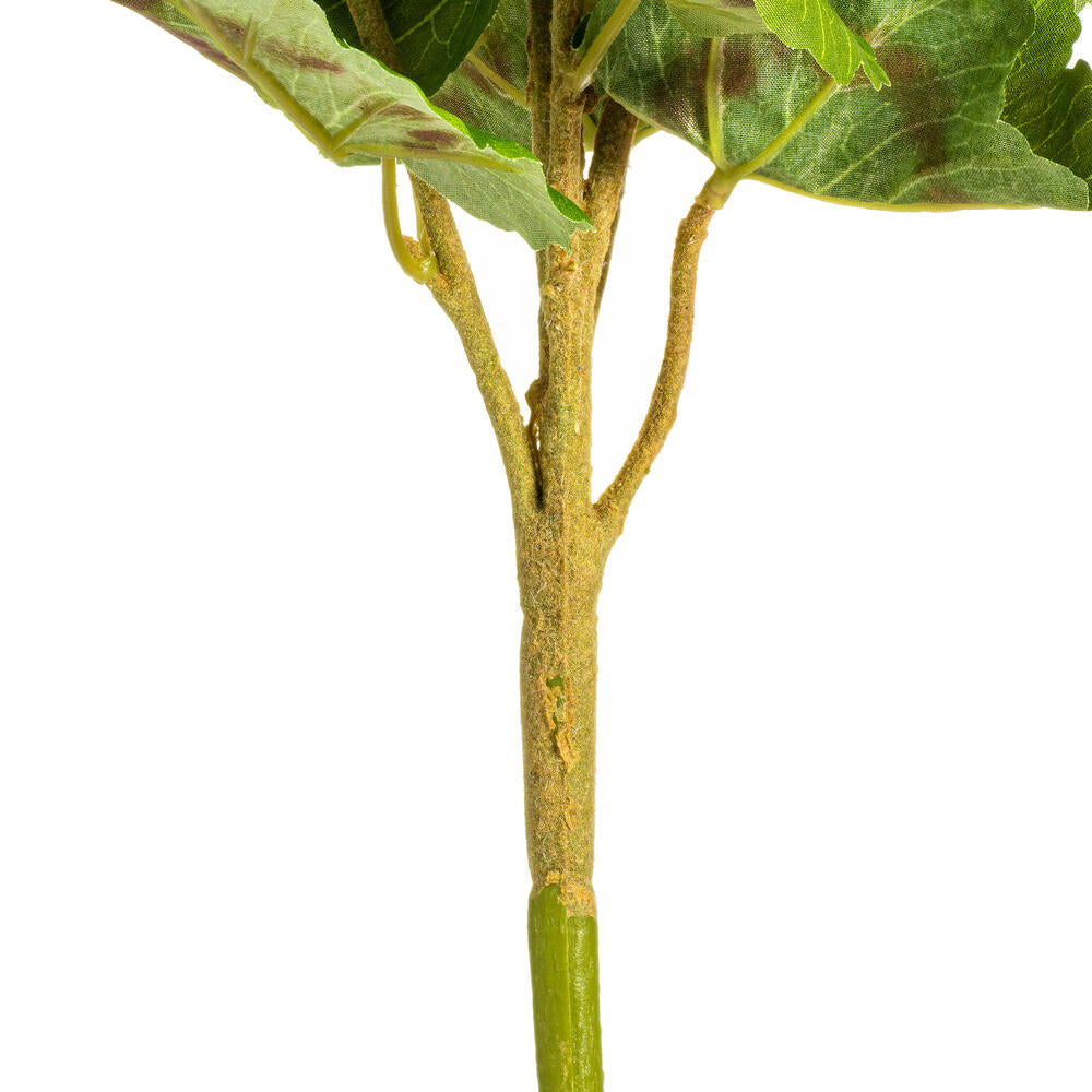 Vickerman 18" Artificial Red Geranium Bush 4 per Pack.