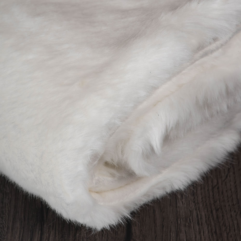 Vickerman Decorative 60" Snow Fox Collection Christmas Tree Skirt