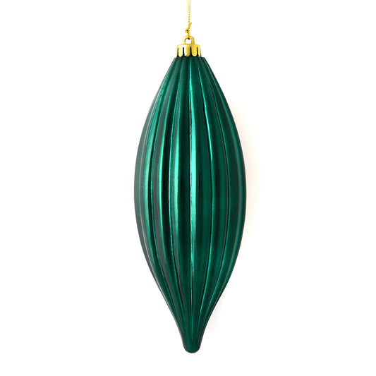 Vickerman 8" Sea Blue Shiny Line Finial 4/Bag. This ornament features a straight line design that will add texture to any holiday decorating project. Includes 4 pieces per bag.