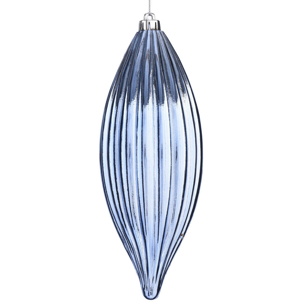 Vickerman 8" Periwinkle Shiny Line Finial 4/Bag. This ornament features a straight line design that will add texture to any holiday decorating project. Includes 4 pieces per bag.