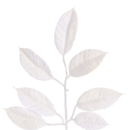 Vickerman 24" White Artificial Gardenia Snowy Wreath.