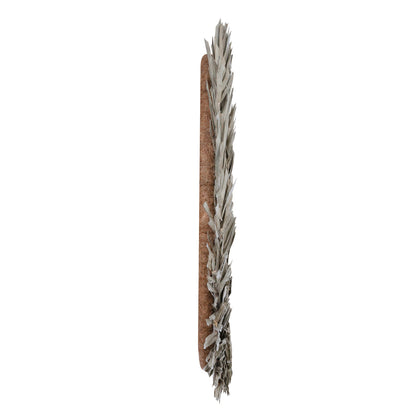 Vickerman Natural Botanicals 24" Natural Canna Leaf Wreath. This wreath measures 24 inches in diameter. It features natural canna leaves on a coco fiber base. This is a dried and preserved natural product.