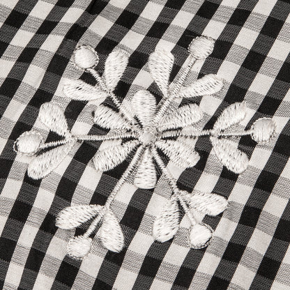 Vickerman 48" White/Black Check Reindeer Christmas Tree skirt