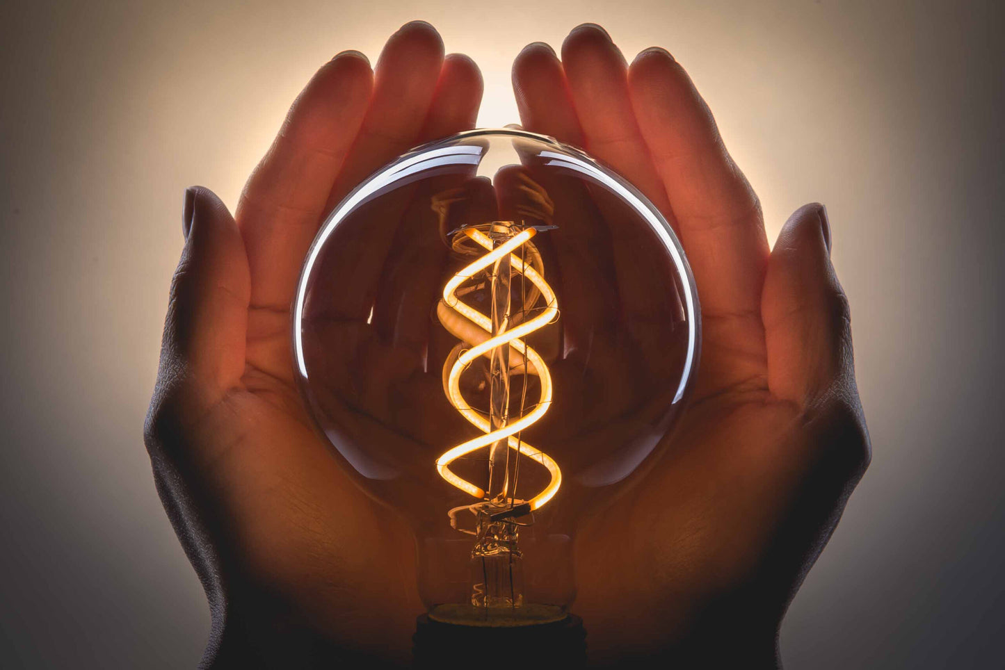 Original Vintage G63 Spiral Filament LED