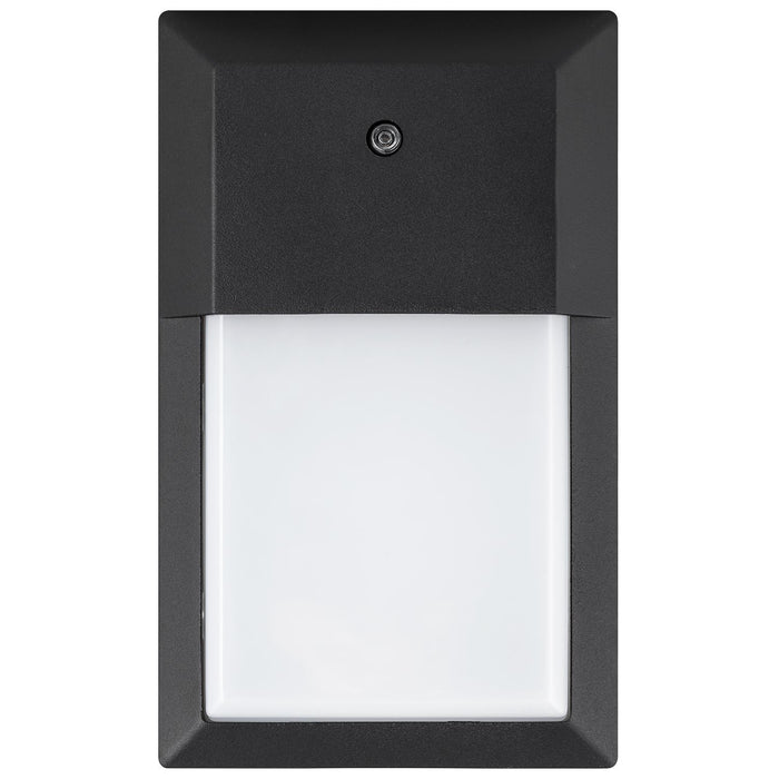 Sunlite 88118-SU LED Slim Wall Pack Outdoor Fixture, 800 Lumens, 12 Watts (75 Watt Equivalent), Built-in Photocell, Black Finish, 50K - Super White